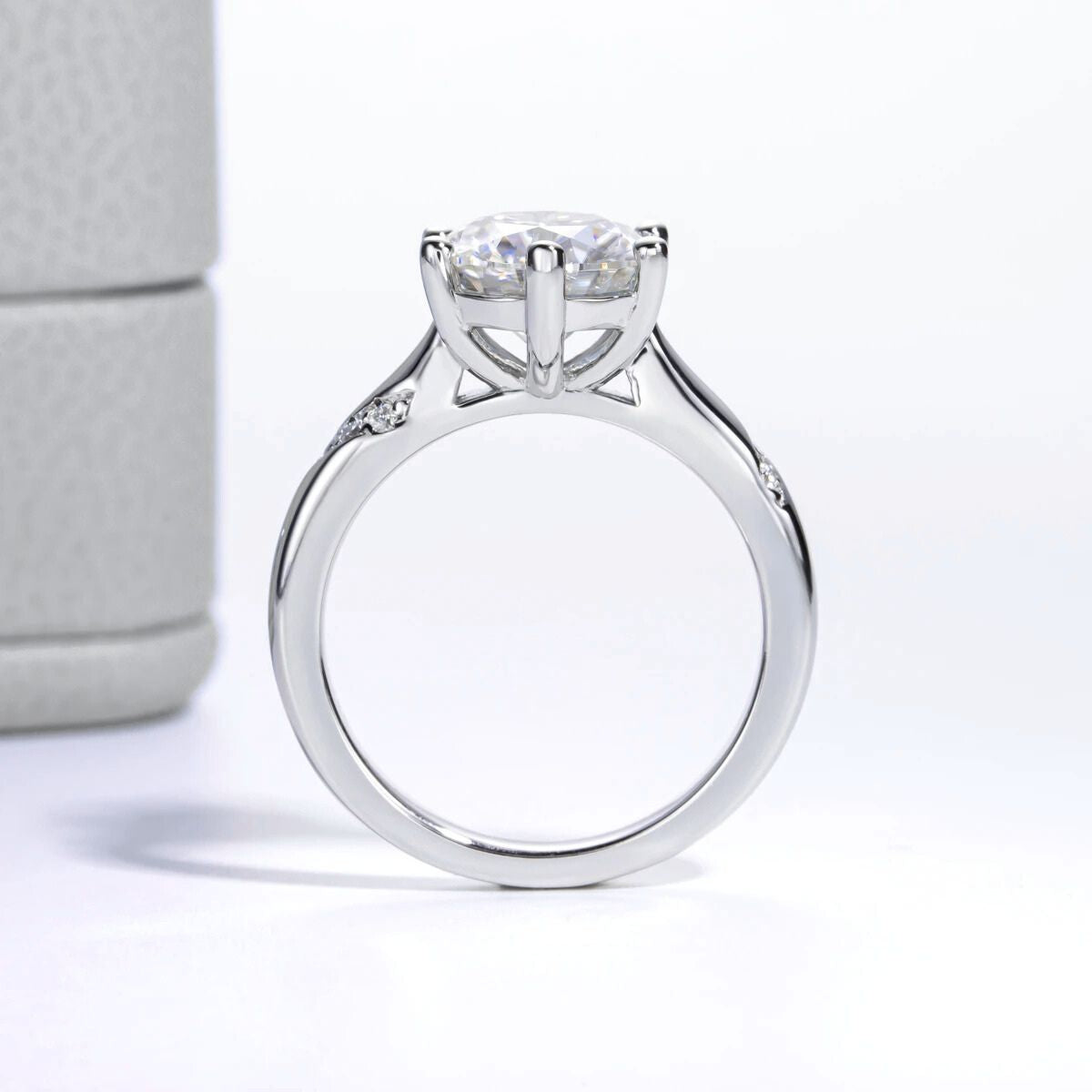 Solitário Noémie Moissanite