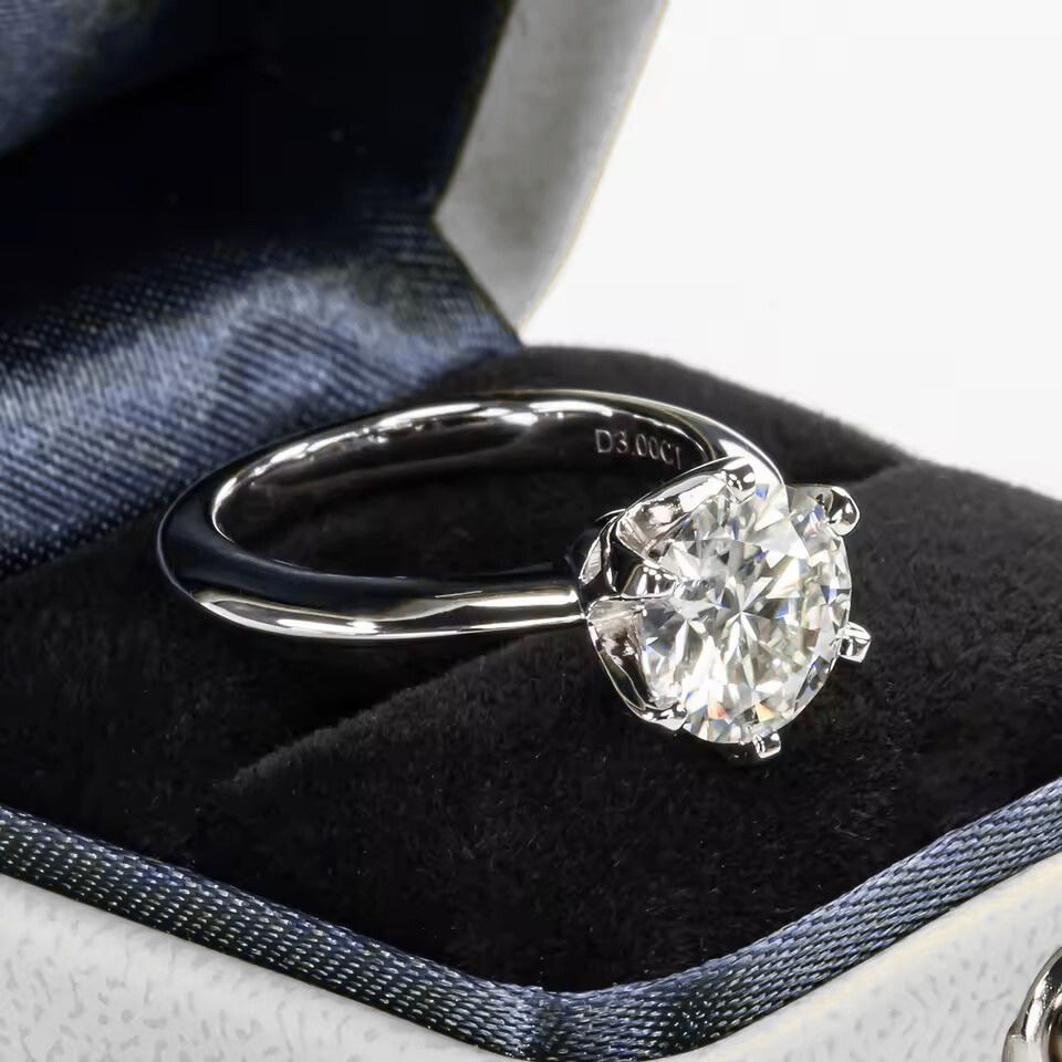 Solitário Louvre Moissanite