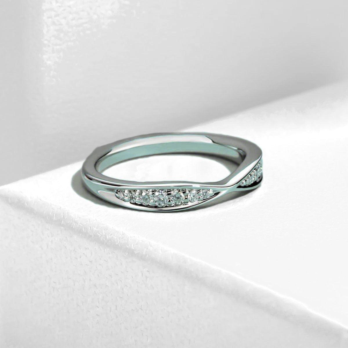 Meia Aliança Sophia Moissanite