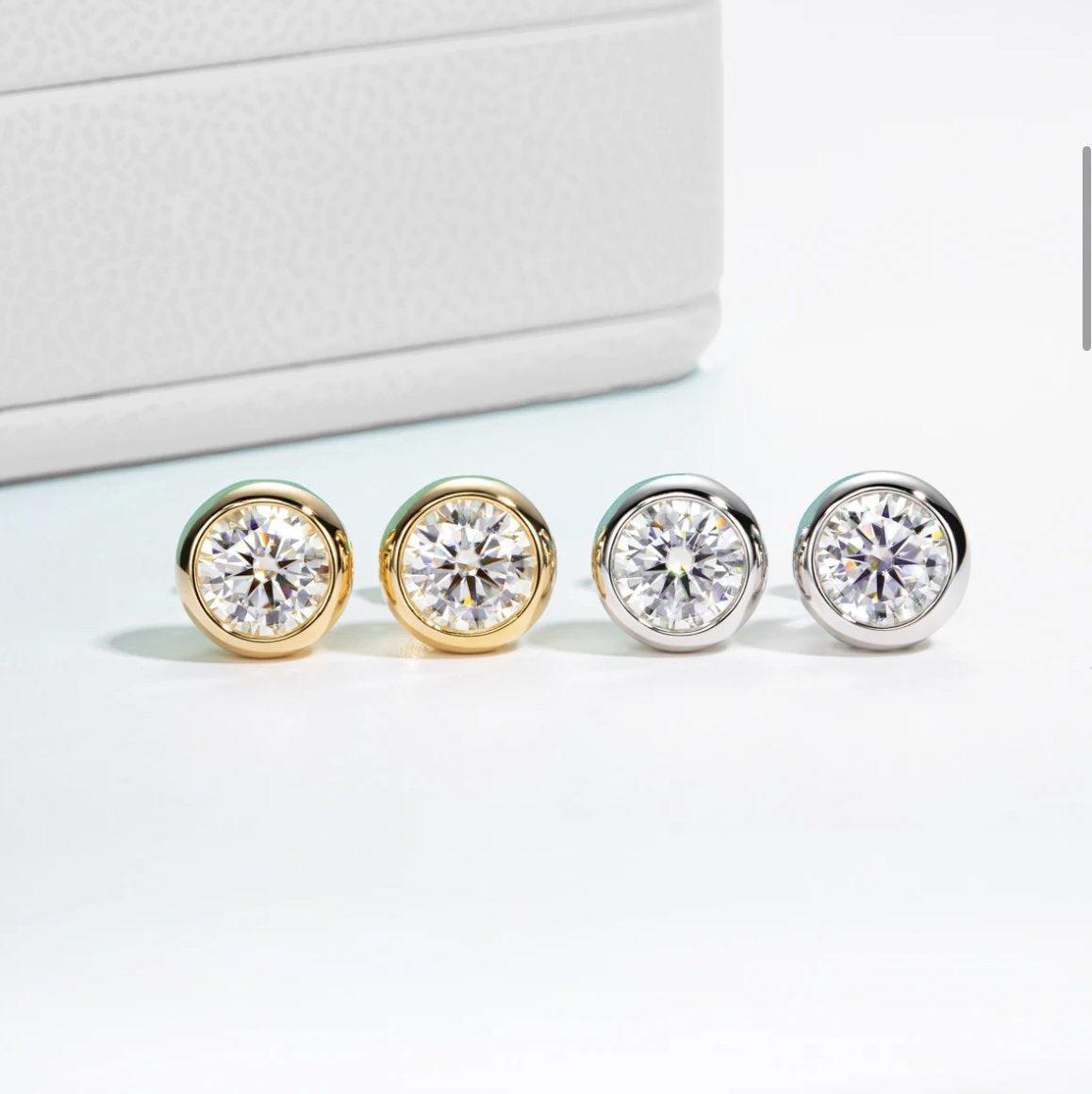 Brinco Lunar Gold Moissanite