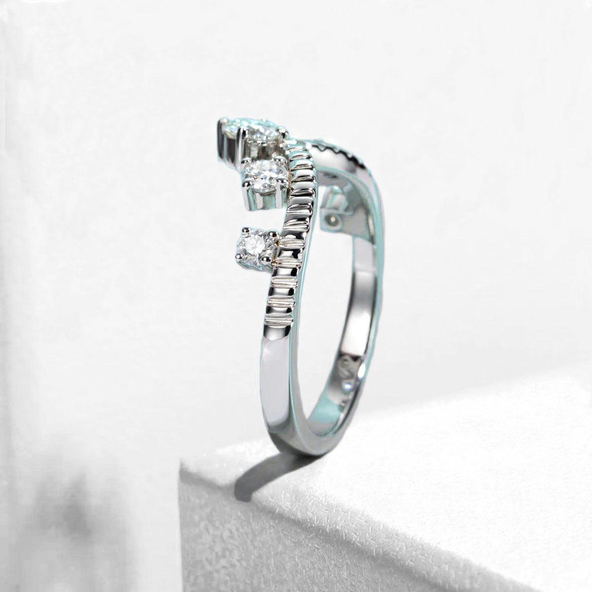 Meia Aliança Realeza Moissanite