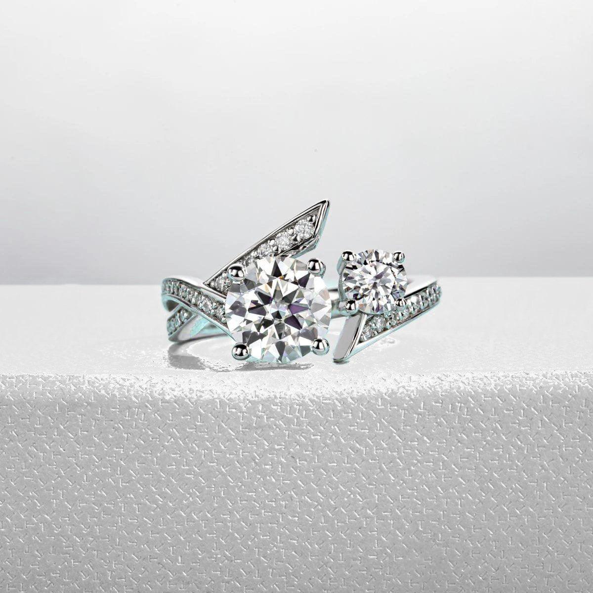 Anel Aurelius Moissanite