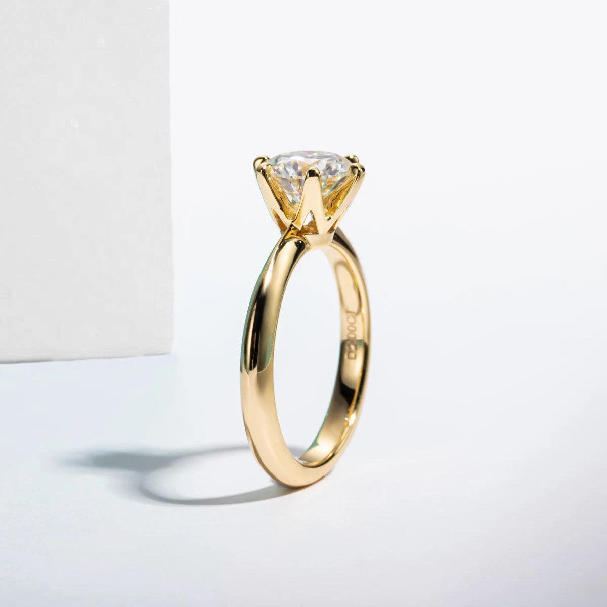 Solitário Louvre Gold Moissanite