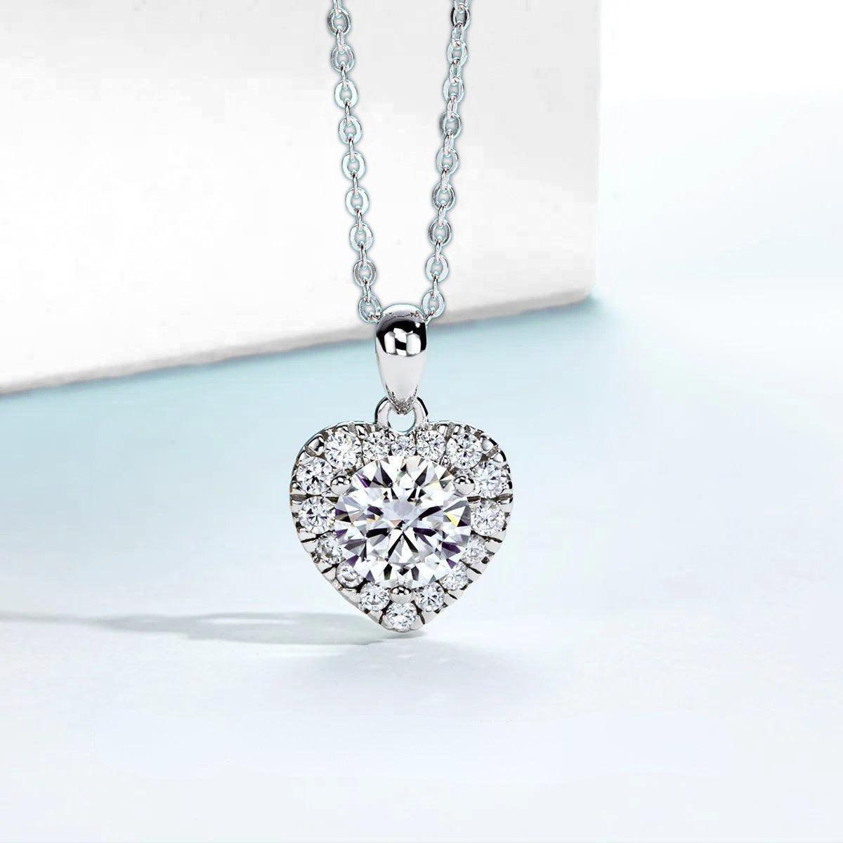 Colar Amor Eterno Moissanite