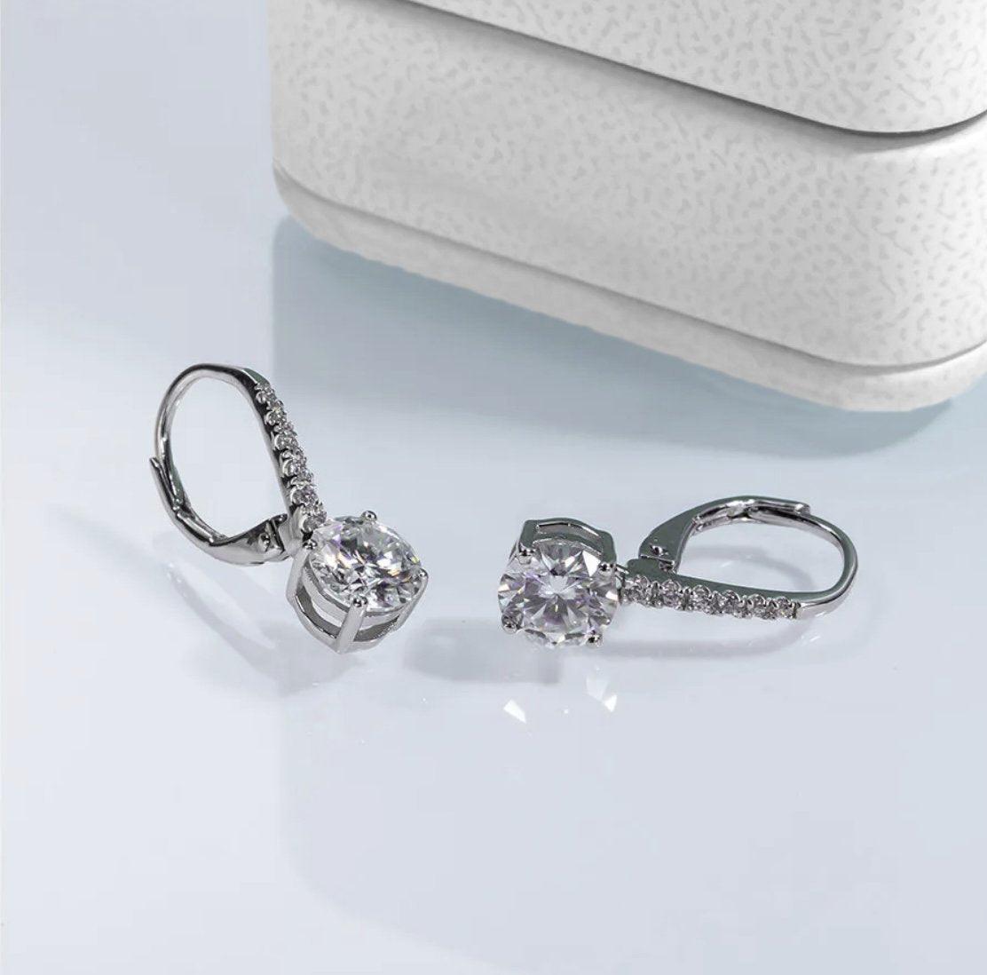 Brinco Marquise Moissanite