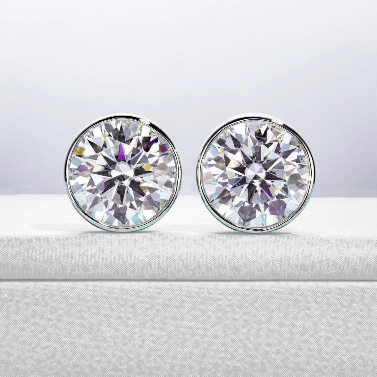 Brinco Lunar Gold Moissanite